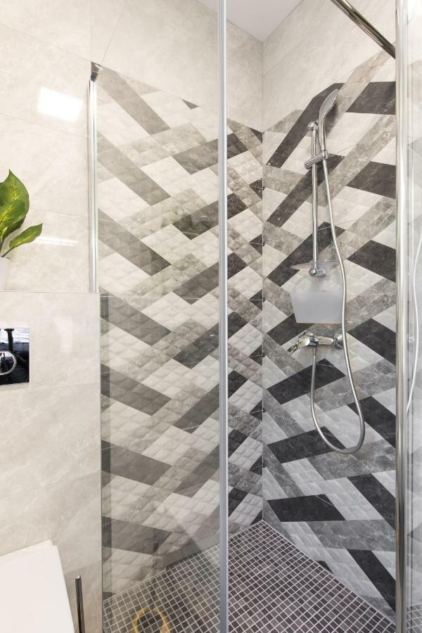 Studio Apartment Lucija Krk Town Buitenkant foto